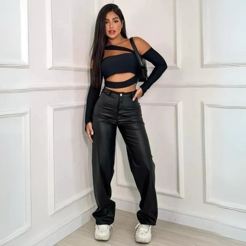 Calça Wide Leg Feminina Cintura Alta Couro Fake Preta Pantalona Retrô Moda Gringa Blogueira Balada